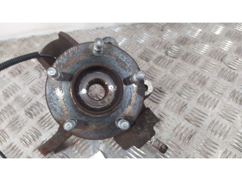 Recambio de mangueta delantera derecha para ford tourneo connect 1.8 tdci referencia OEM IAM 5013DT1  