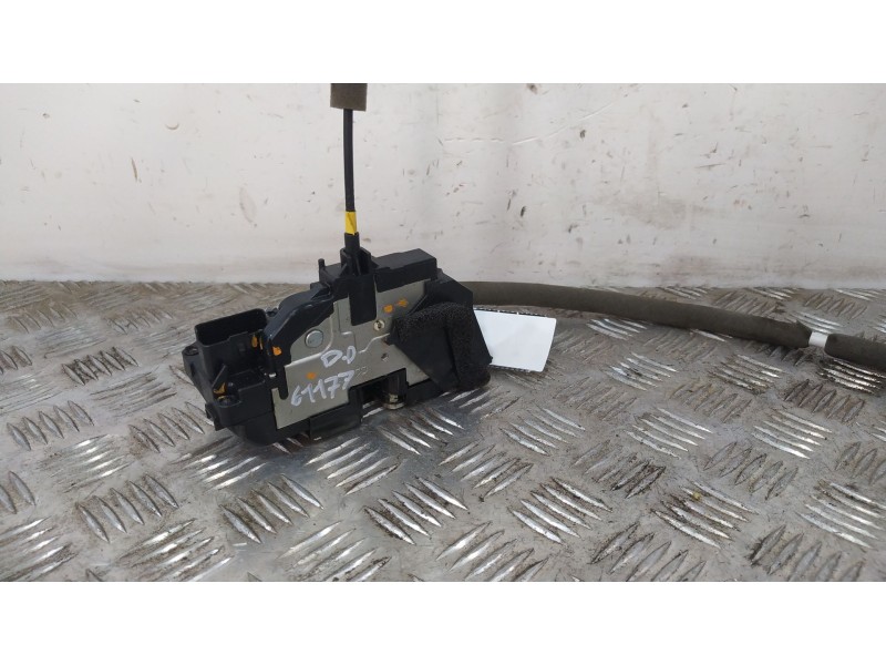 Recambio de cerradura puerta delantera derecha para nissan qashqai ii (j11, j11_) 1.6 dci referencia OEM IAM 805004EA2A  