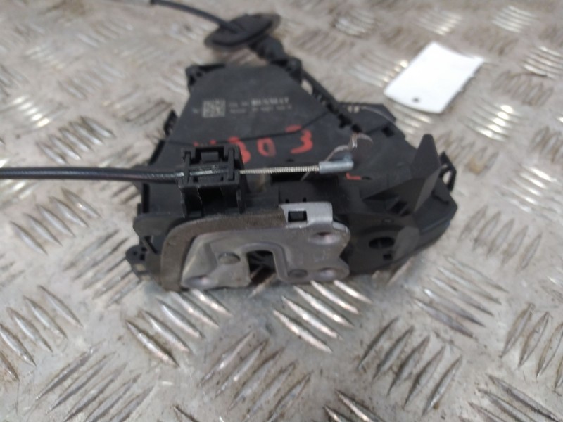 Recambio de cerradura puerta trasera derecha para renault captur ii (hf_) e-tech 160 referencia OEM IAM 825021122R  