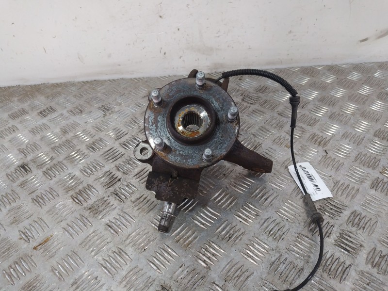 Recambio de mangueta delantera izquierda para ford tourneo connect 1.8 tdci referencia OEM IAM 5013DT2  