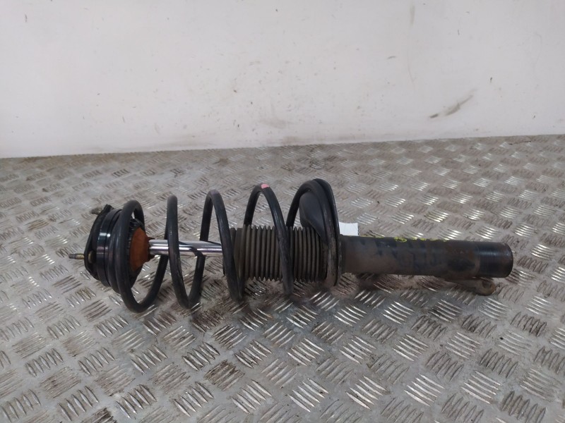 Recambio de amortiguador delantero izquierdo para ford tourneo connect 1.8 tdci referencia OEM IAM 2T1418058BL  