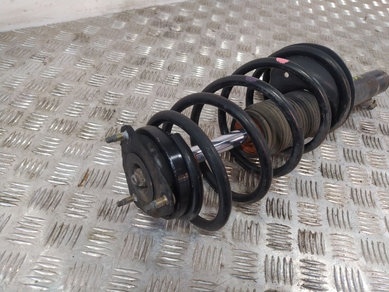 Recambio de amortiguador delantero izquierdo para ford tourneo connect 1.8 tdci referencia OEM IAM 2T1418058BL  