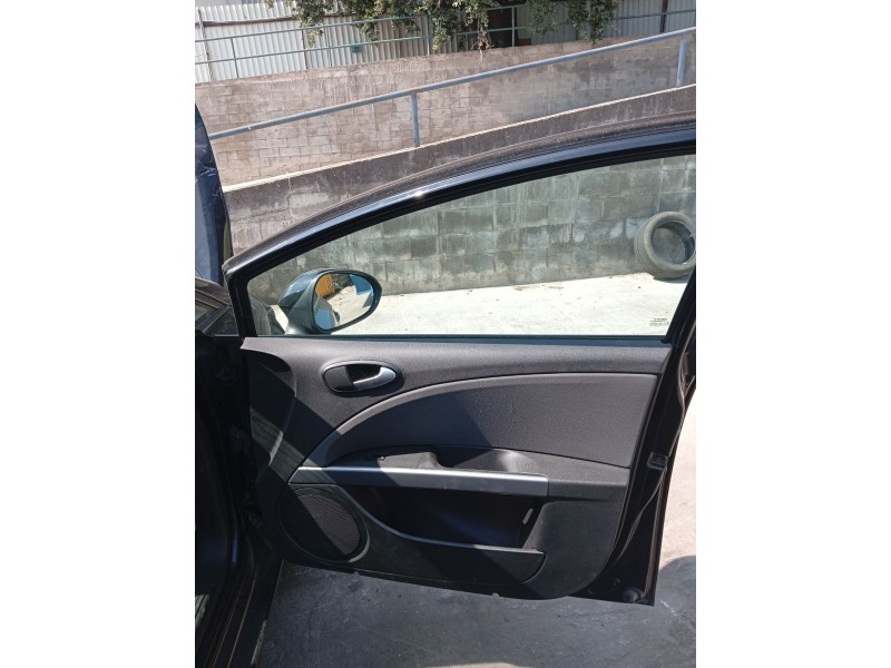 Recambio de elevalunas delantero derecho para seat leon (1p1) 1.4 tsi referencia OEM IAM   