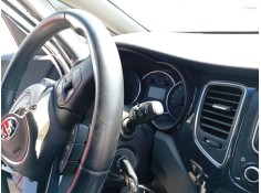 Recambio de mando multifuncion para kia carens iv 1.7 crdi referencia OEM IAM 299102245   2
