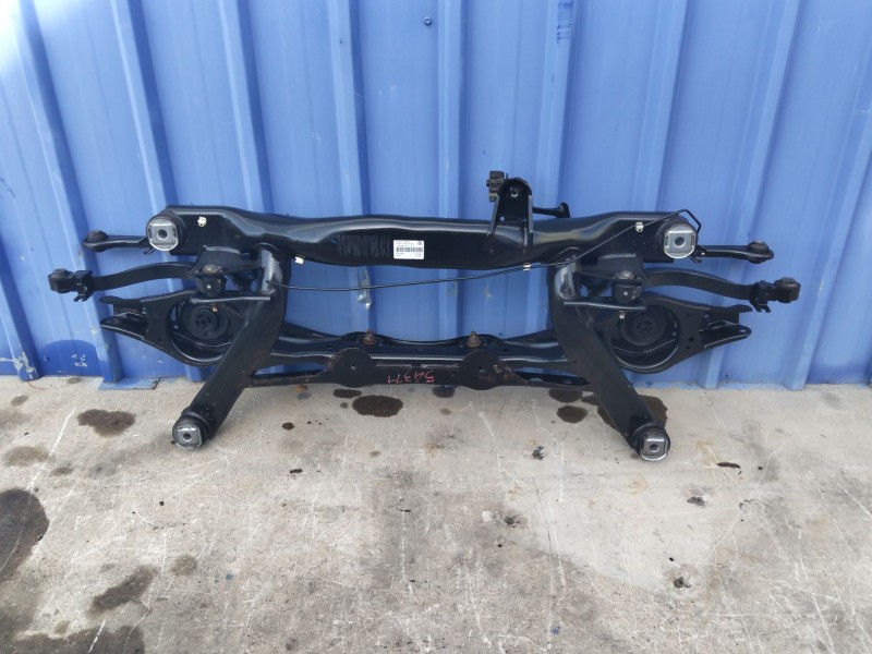 Recambio de puente trasero para volkswagen tiguan (5n1) 2.0 tdi referencia OEM IAM 5N0505235L  