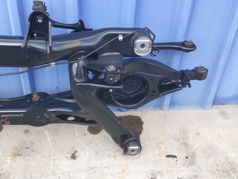 Recambio de puente trasero para volkswagen tiguan (5n1) 2.0 tdi referencia OEM IAM 5N0505235L  