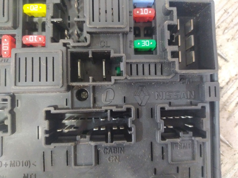 Recambio de caja reles / fusibles para nissan qashqai ii (j11, j11_) 1.6 dci referencia OEM IAM 284B75NA1A  
