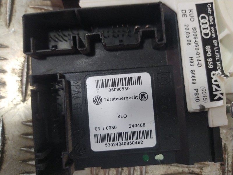 Recambio de motor elevalunas delantero derecho para audi a3 (8p) 2.0 tdi referencia OEM IAM 8P0959  
