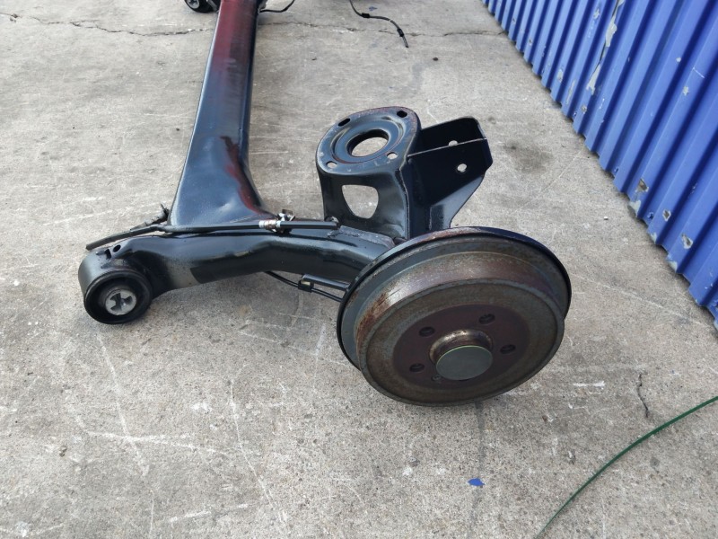 Recambio de puente trasero para skoda fabia (5j2 ) referencia OEM IAM   