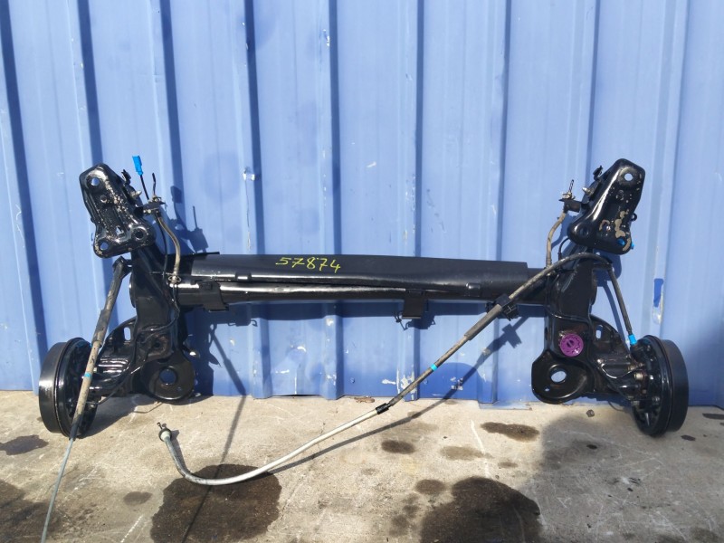 Recambio de puente trasero para peugeot 208 referencia OEM IAM 1648273280  