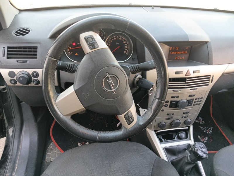 opel astra h (a04) del año 2007