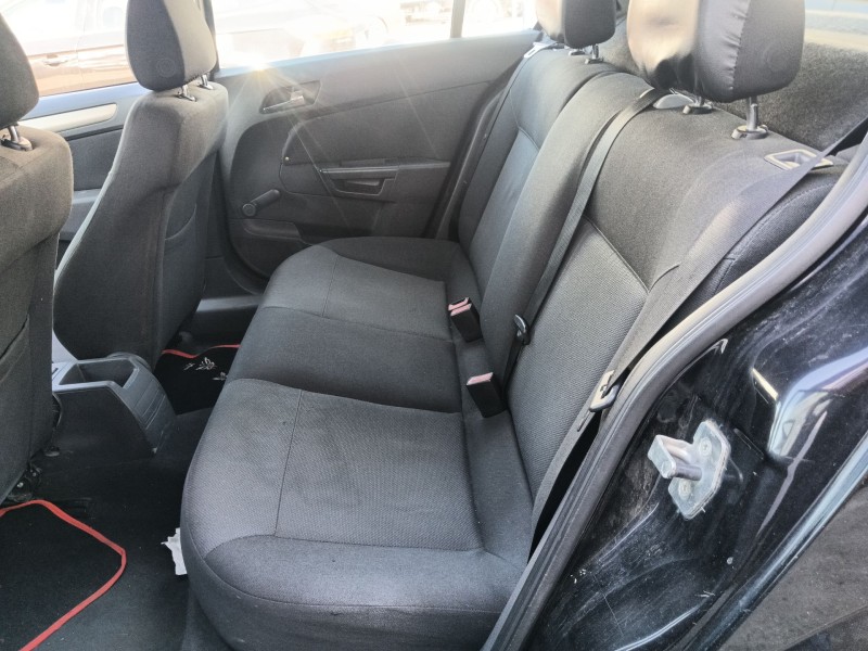 opel astra h (a04) del año 2007