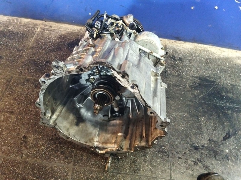 Recambio de caja cambios para mitsubishi canter fe73 3.0 diesel referencia OEM IAM   