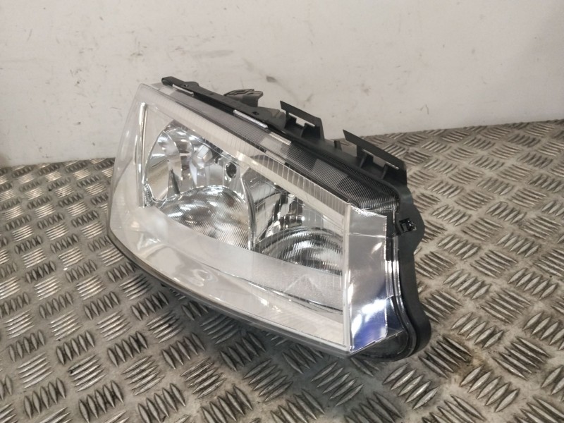 Recambio de faro derecho para renault megane ii berlina 5p referencia OEM IAM 7701054665 RN RN4204903