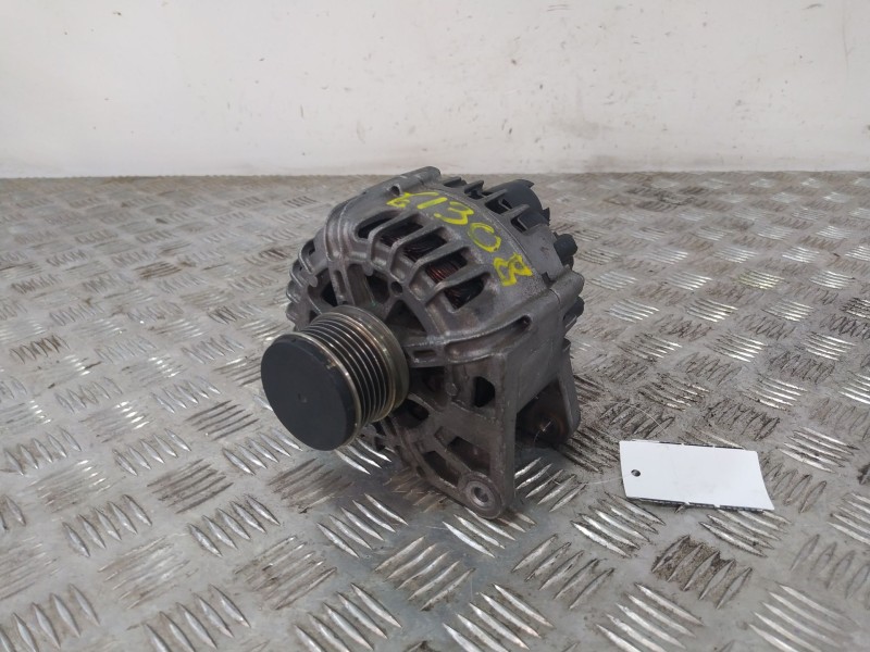Recambio de alternador para renault clio iv (bh_) 1.5 dci 90 referencia OEM IAM 231008918R 231003015R 