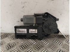Recambio de motor elevalunas delantero izquierdo para renault megane iii berlina 5 p referencia OEM IAM 0130822479  