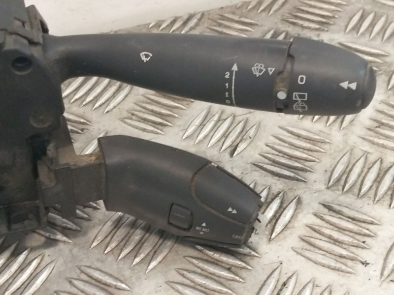 Recambio de mando luces para peugeot 308 sw referencia OEM IAM 96660139XT  