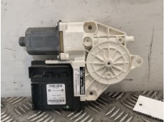 Recambio de motor elevalunas trasero derecho para audi a3 sportback (8pa) 2.0 tdi referencia OEM IAM 130822263  
