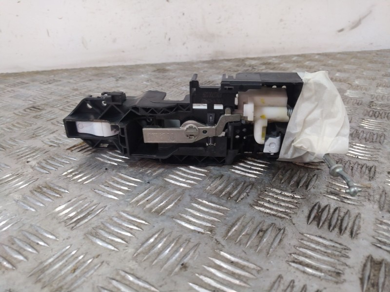 Recambio de maneta exterior delantera izquierda para renault megane iii berlina 5 p referencia OEM IAM 806070032R  