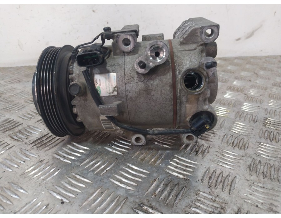 Recambio de compresor aire acondicionado para hyundai ix35 (lm, el, elh) 1.7 crdi referencia OEM IAM F500BXDAA04  