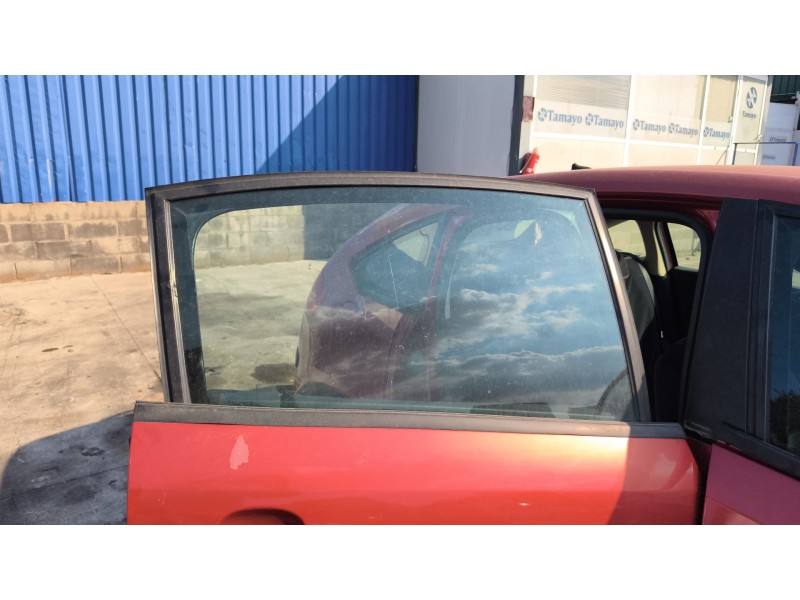 Recambio de luna trasera derecha para citroën c4 i (lc_) 1.4 16v referencia OEM IAM 9204G8  