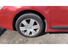 Recambio de paso de rueda delantero izquierdo para citroën c4 i (lc_) 1.4 16v referencia OEM IAM 7136EW  