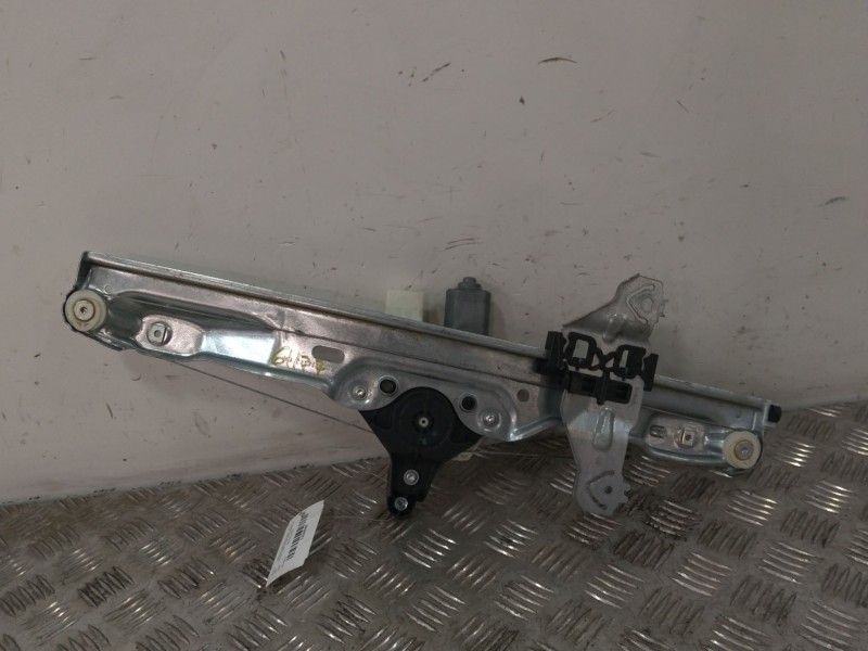 Recambio de elevalunas delantero derecho para nissan qashqai ii (j11, j11_) 1.6 dci referencia OEM IAM 80700HV00B  