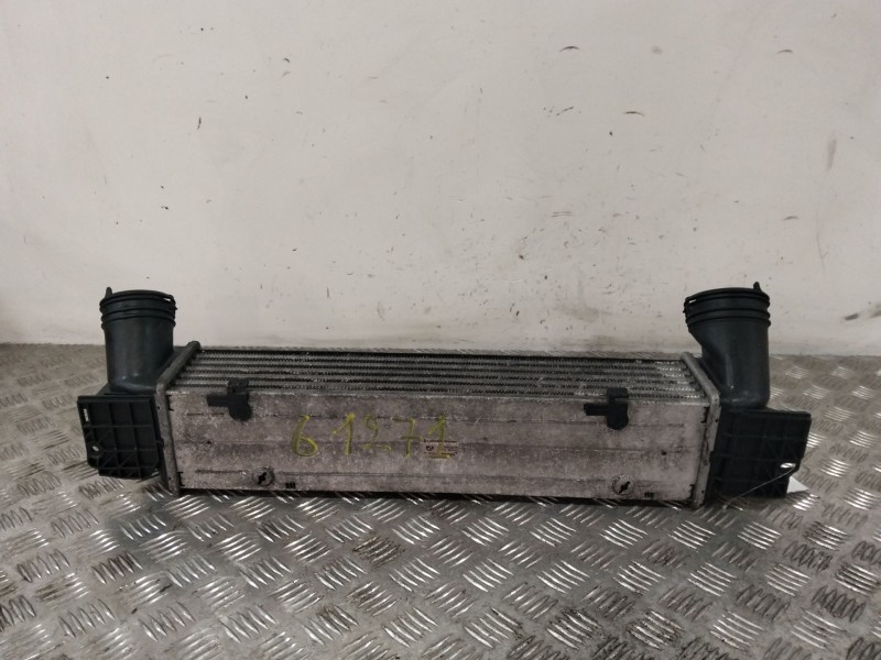 Recambio de intercooler para bmw 3 (e90) 320 d referencia OEM IAM 779878802  