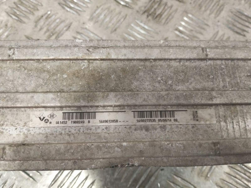 Recambio de intercooler para renault megane iii berlina 5 p referencia OEM IAM 144961285R  