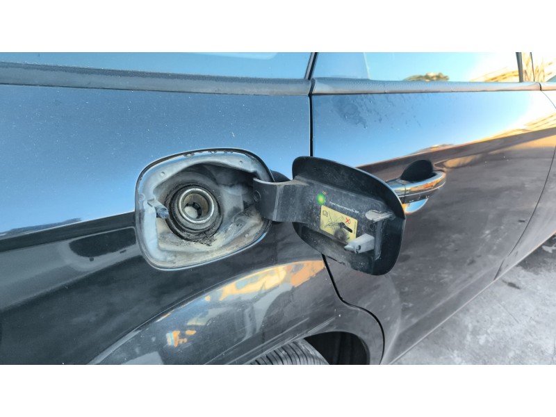 Recambio de deposito combustible para ford mondeo iv turnier (ba7) 1.8 tdci referencia OEM IAM 1539805  