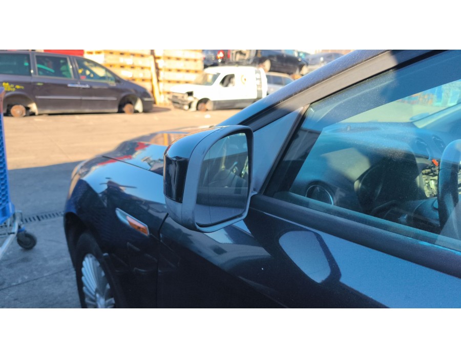 Recambio de retrovisor izquierdo para ford mondeo iv turnier (ba7) 1.8 tdci referencia OEM IAM E9034384  
