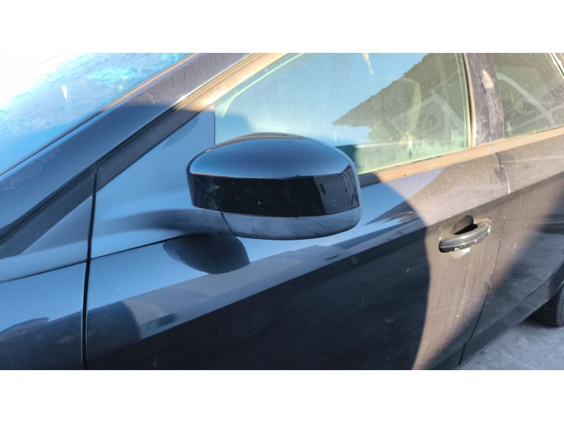 Recambio de retrovisor izquierdo para ford mondeo iv turnier (ba7) 1.8 tdci referencia OEM IAM E9034384  
