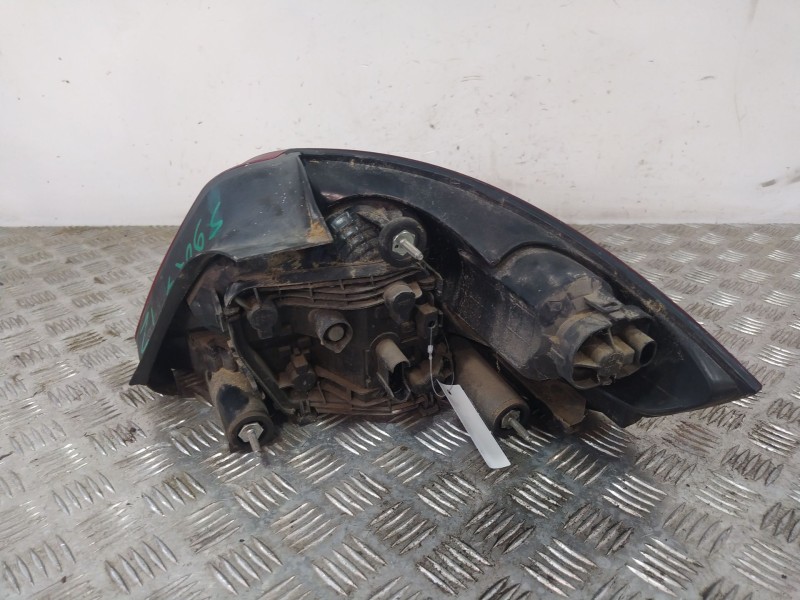 Recambio de piloto trasero izquierdo para fiat linea (110) referencia OEM IAM 51869226  