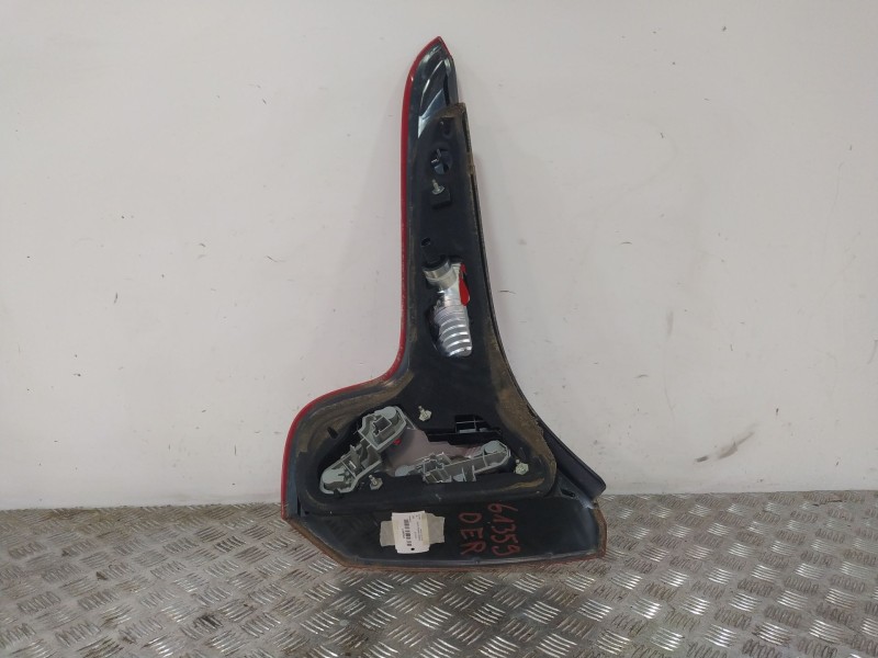 Recambio de piloto trasero derecho para volvo c30 (533) 1.6 referencia OEM IAM 31213914  