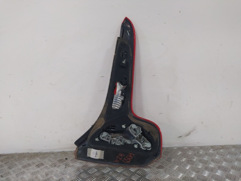 Recambio de piloto trasero izquierdo para volvo c30 (533) 1.6 referencia OEM IAM 31213913 27710105 
