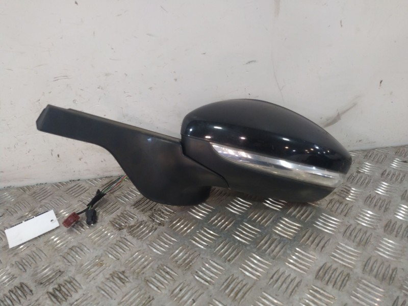 Recambio de retrovisor izquierdo para citroën c3 iii (sx) 1.2 vti 82 referencia OEM IAM 98267133XT  