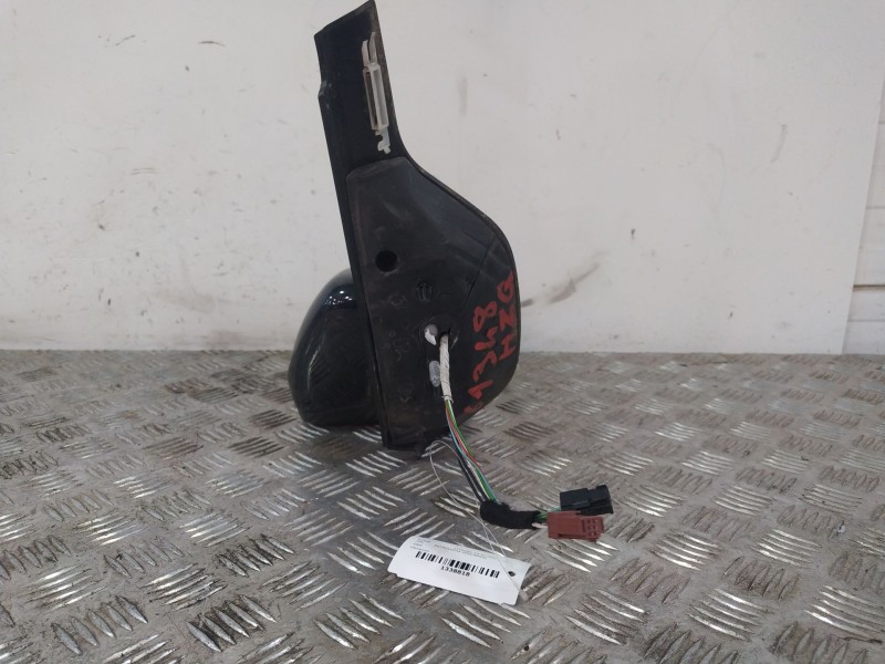 Recambio de retrovisor izquierdo para citroën c3 iii (sx) 1.2 vti 82 referencia OEM IAM 98267133XT  