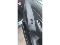 Recambio de mando elevalunas delantero derecho para hyundai ix35 (lm, el, elh) 1.6 referencia OEM IAM 935752S0109P  