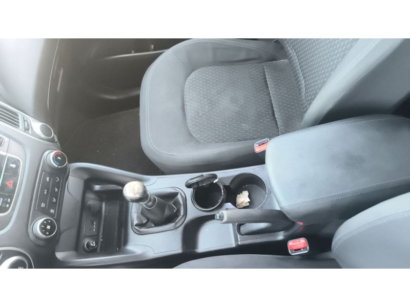 Recambio de consola central para hyundai ix35 (lm, el, elh) 1.6 referencia OEM IAM 846602S2009P  
