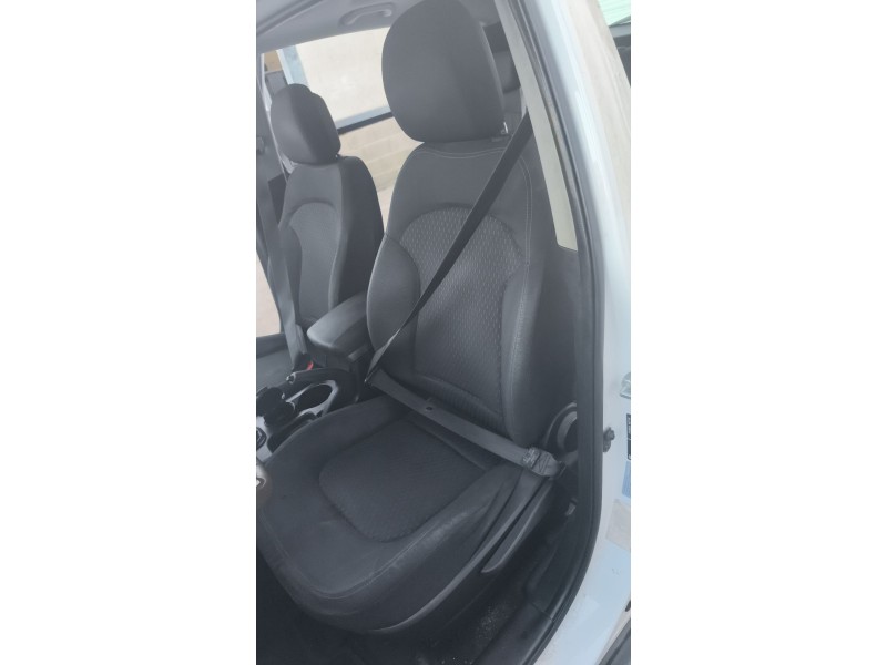 Recambio de cinturon seguridad delantero izquierdo para hyundai ix35 (lm, el, elh) 1.6 referencia OEM IAM 888102Y2009P  