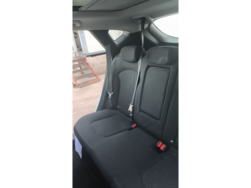 Recambio de cinturon seguridad trasero derecho para hyundai ix35 (lm, el, elh) 1.6 referencia OEM IAM 898202Y2009P  