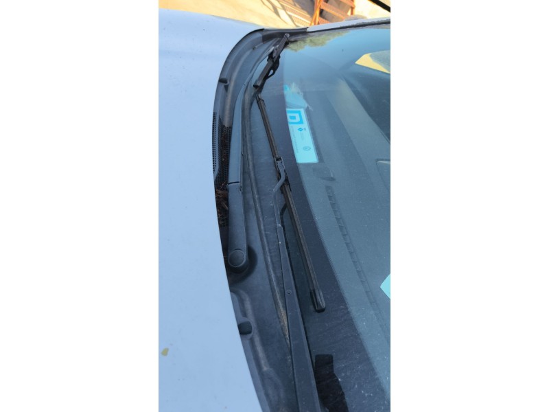 Recambio de brazo limpia delantero derecho para hyundai ix35 (lm, el, elh) 1.6 referencia OEM IAM 983202Y000  