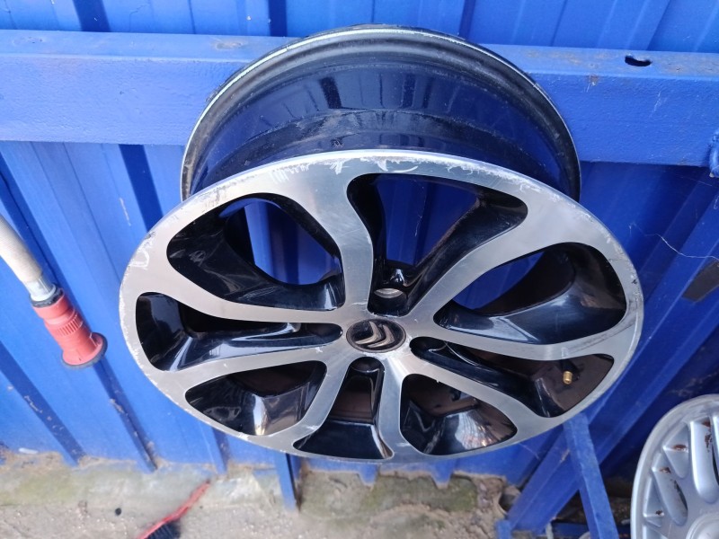 Recambio de llanta para citroën c3 ii (sc_) 1.6 hdi referencia OEM IAM 9671587277  