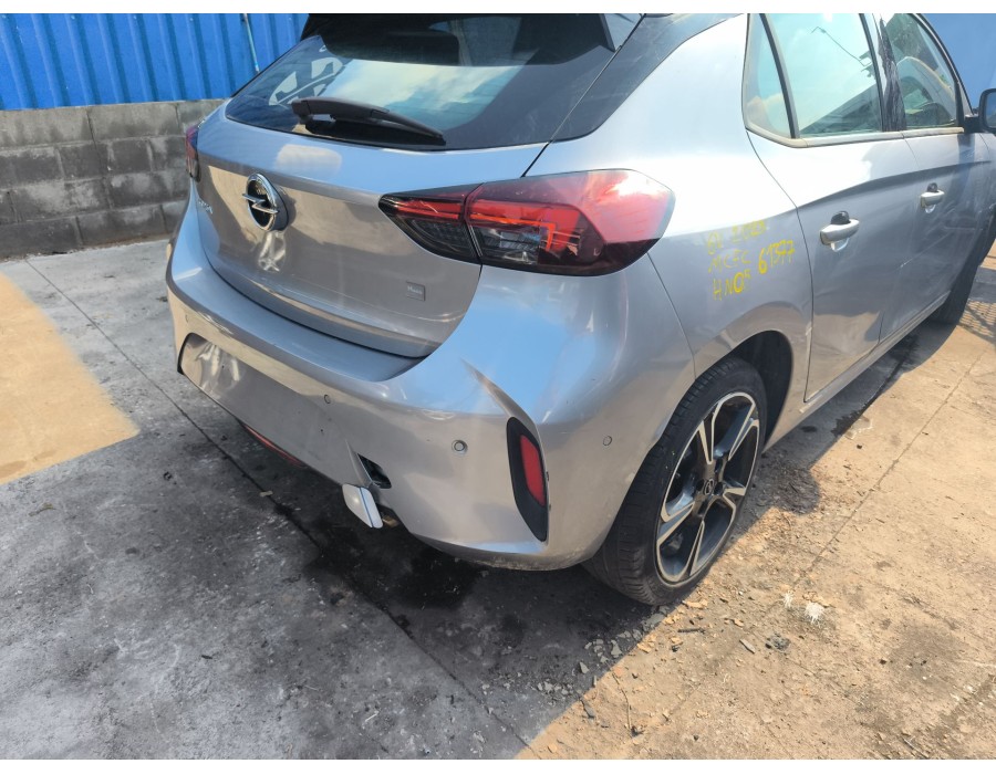 Recambio de paragolpes trasero para opel corsa f (p2jo) 1.2 (68) referencia OEM IAM 166335721T  