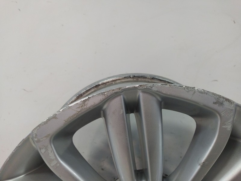 Recambio de llanta para citroën c4 ii (nc_) 1.2 thp 110 referencia OEM IAM 9670053177  
