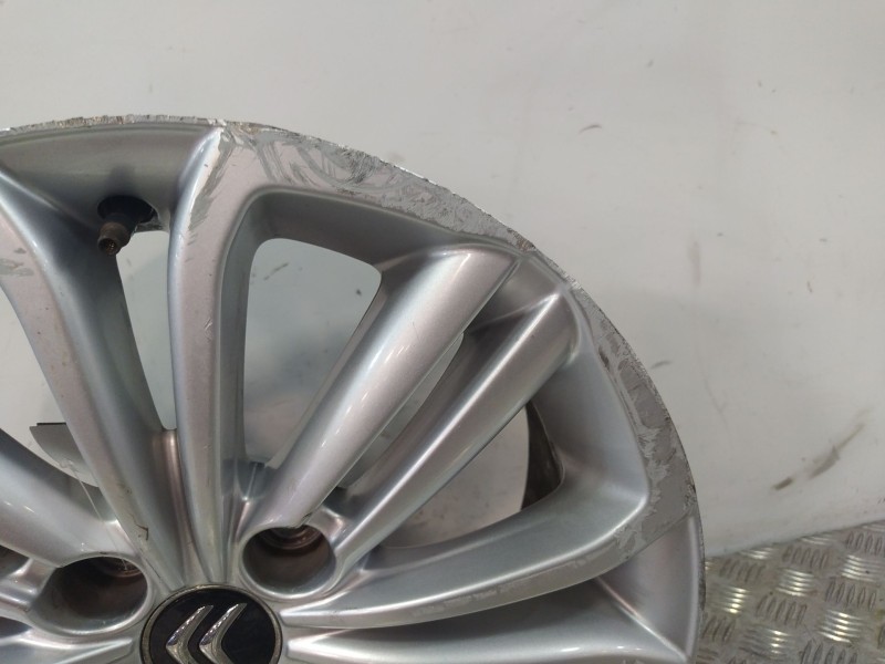 Recambio de llanta para citroën c4 ii (nc_) 1.2 thp 110 referencia OEM IAM 9670053177  