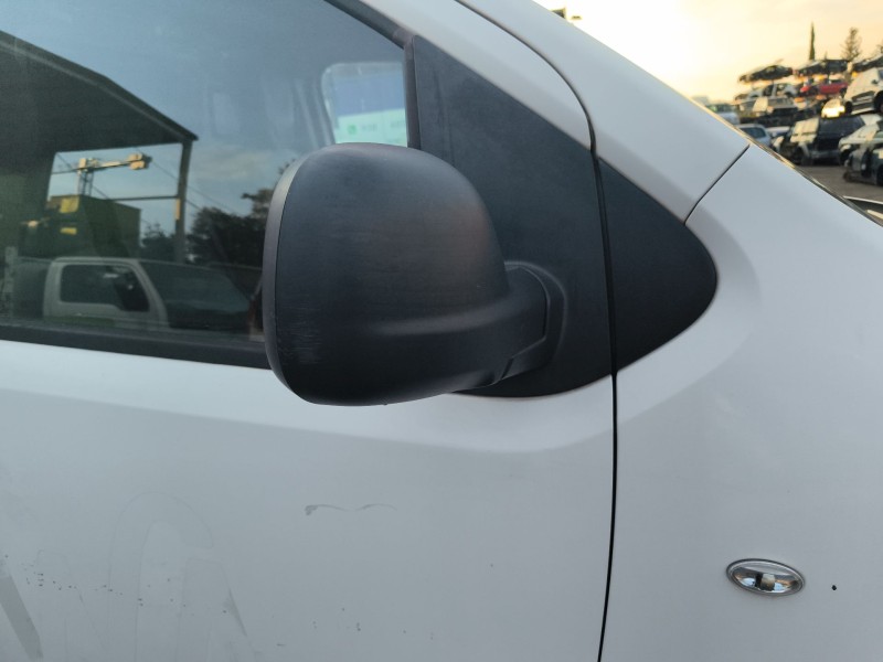 Recambio de retrovisor derecho para peugeot expert furgoneta (v_) 2.0 bluehdi 120 referencia OEM IAM 98155882XT  