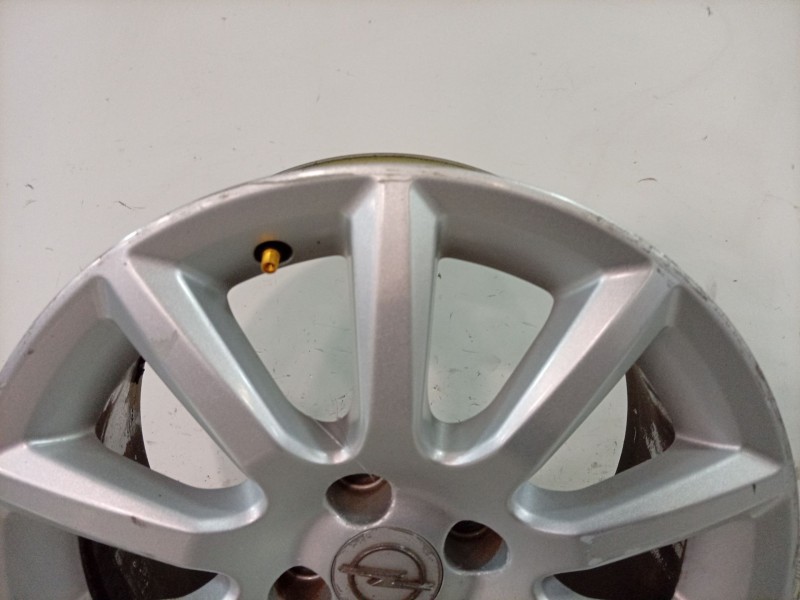 Recambio de llanta para opel combo furgón/monospace (x12) 1.3 cdti (b05) referencia OEM IAM 51986286  