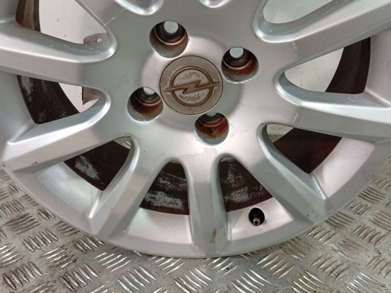 Recambio de llanta para opel combo furgón/monospace (x12) 1.3 cdti (b05) referencia OEM IAM 51986286  