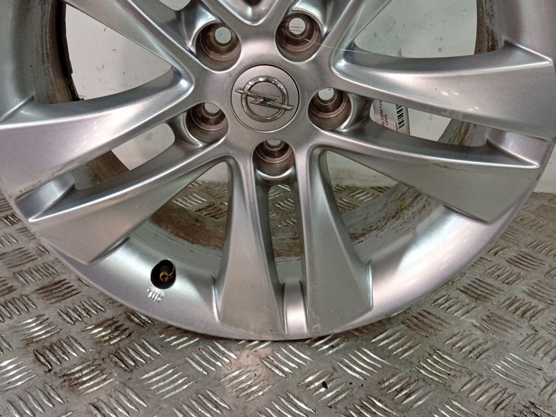 Recambio de llanta para opel combo furgón/monospace (x12) 1.3 cdti (b05) referencia OEM IAM 51986286  